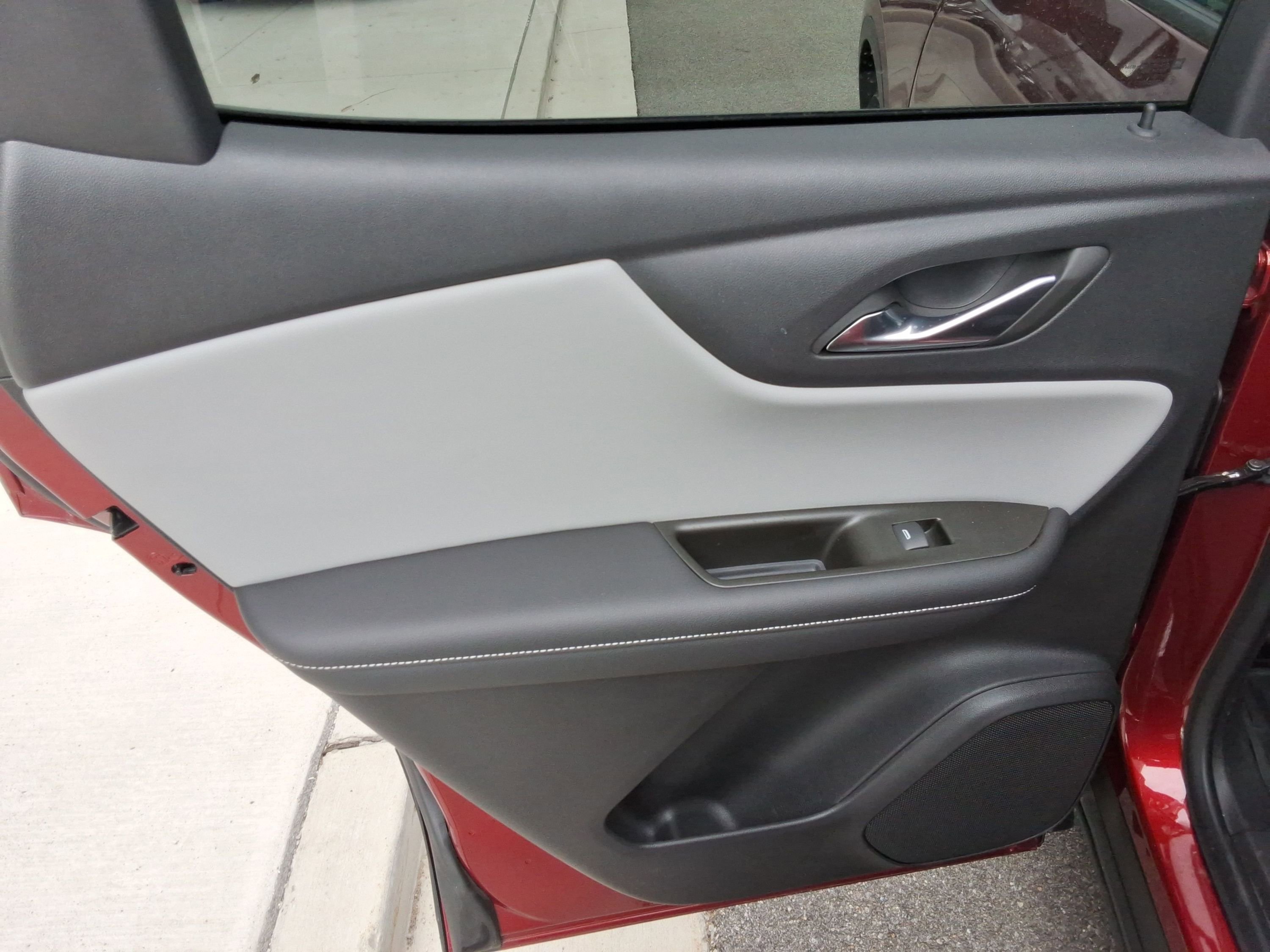 Used 2023 Chevrolet Blazer LT image 22