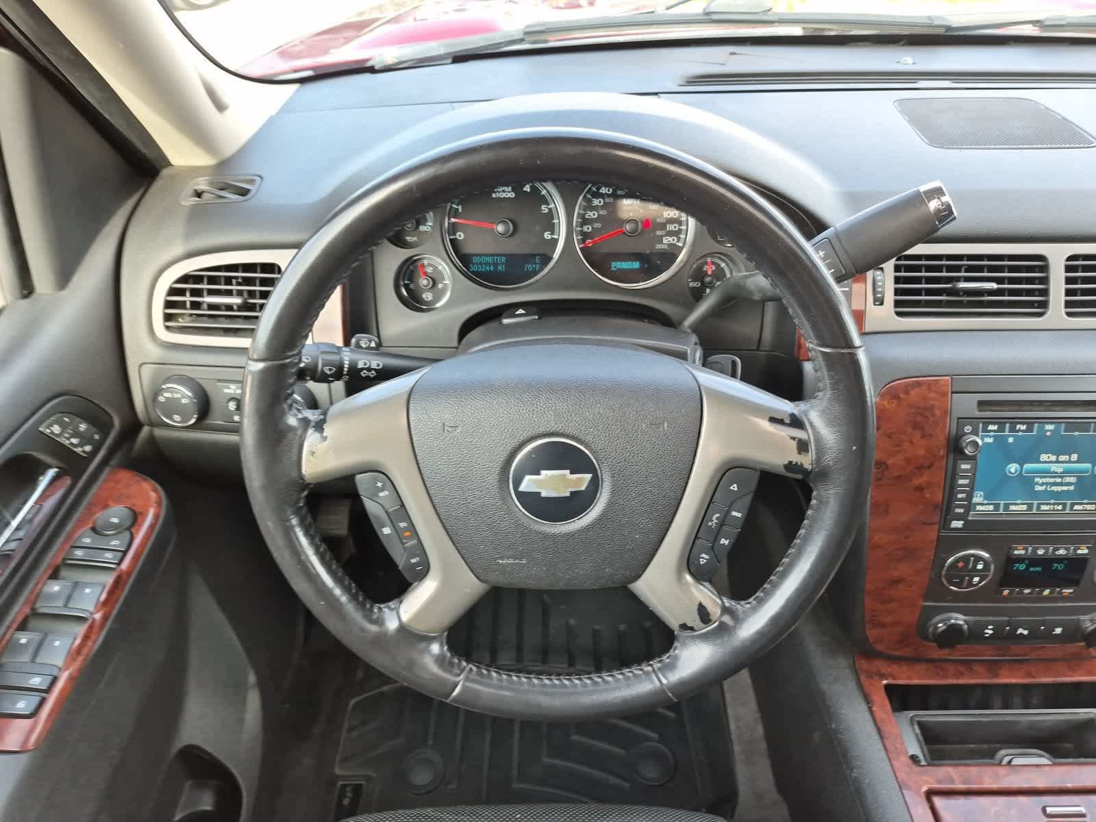 Used 2010 Chevrolet Suburban LTZ AWD/4WD image 24
