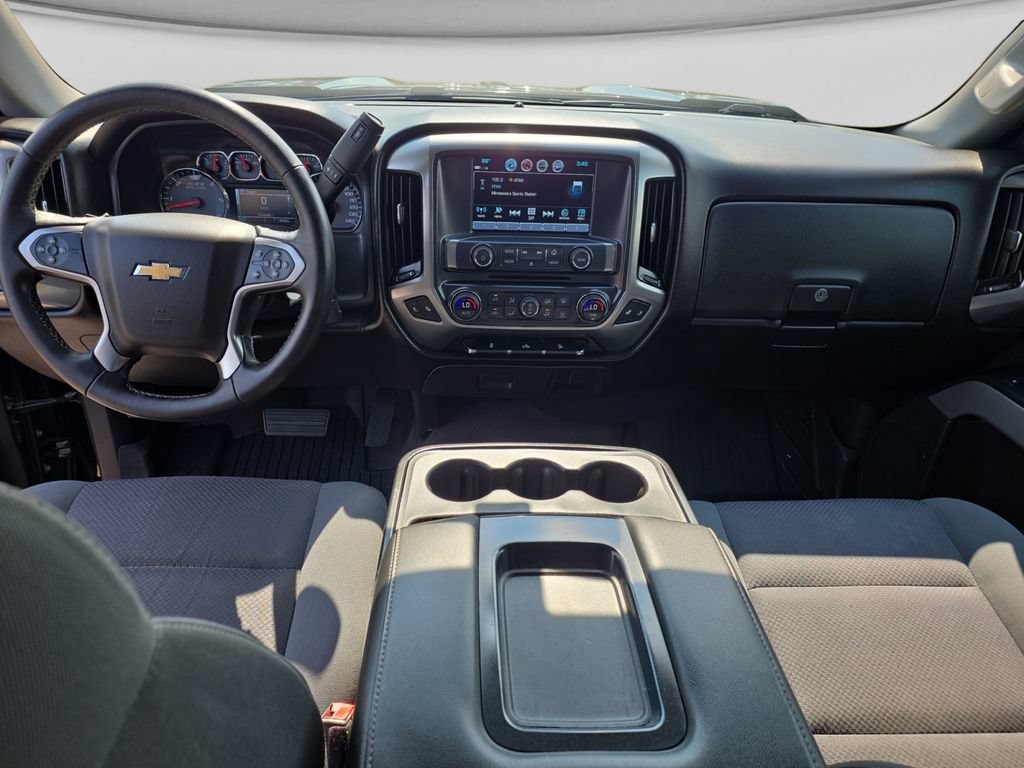 Used 2018 Chevrolet Silverado 1500 LT w/ All Star Edition AWD/4WD image 24