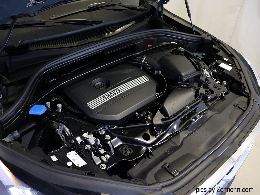 Certified 2024 BMW X2 xDrive28i AWD/4WD image 38