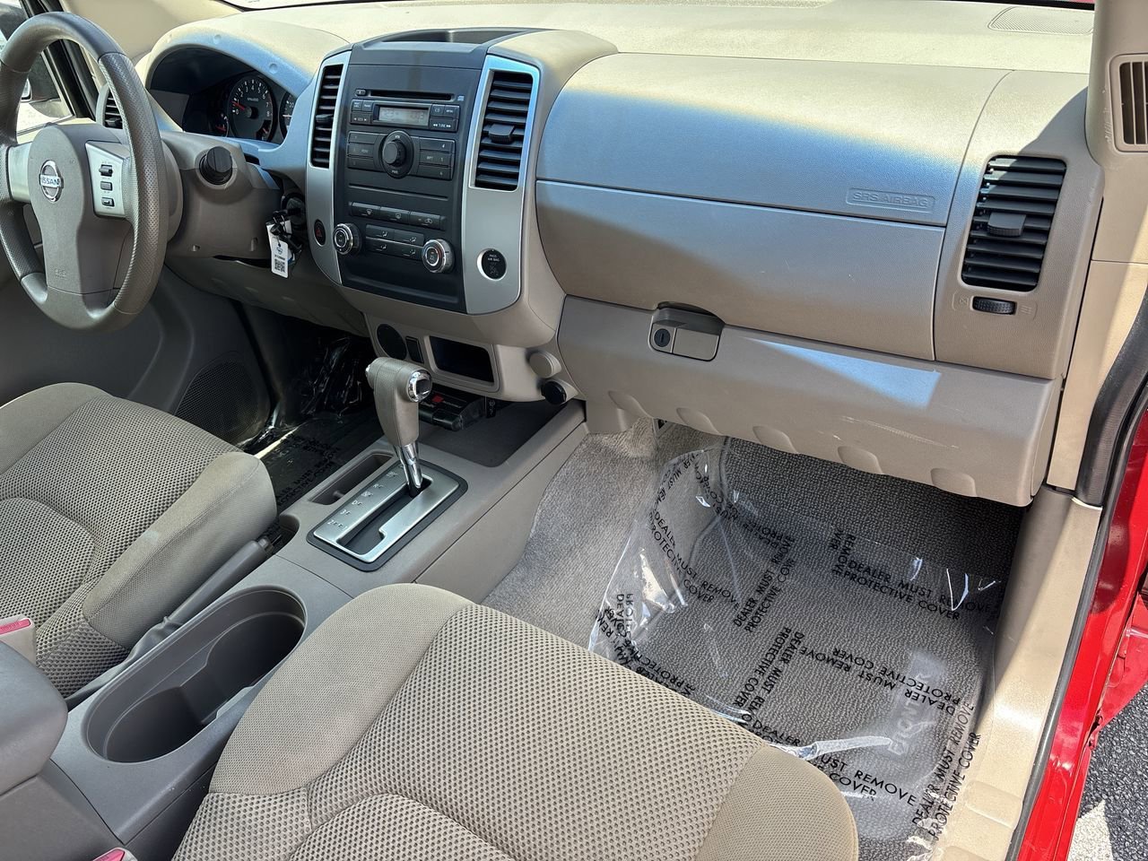 Used 2009 Nissan Frontier SE w/ SE Value Truck Pkg RWD image 10
