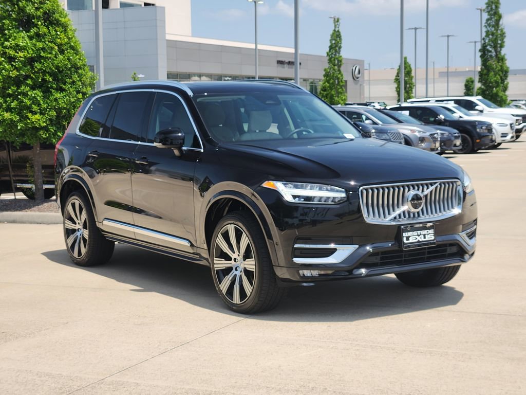 Used 2024 Volvo XC90 B6 Plus w/ Protection Package Premier AWD/4WD image 3