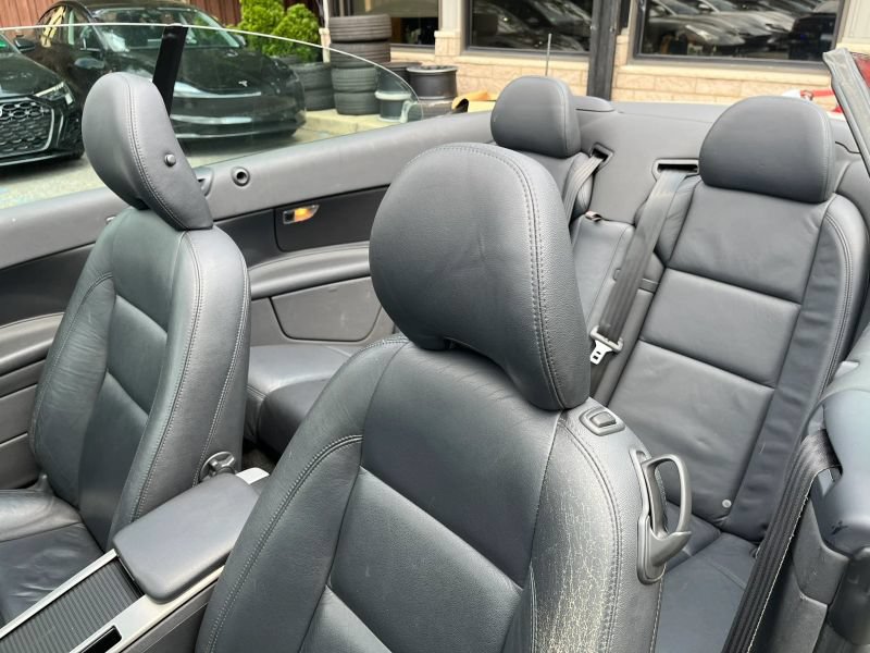 Used 2009 Volvo C70 T5 FWD image 15