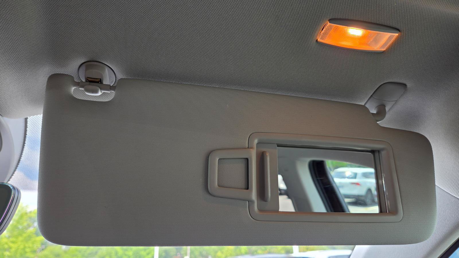 Certified 2024 Volkswagen Taos SE AWD/4WD image 43