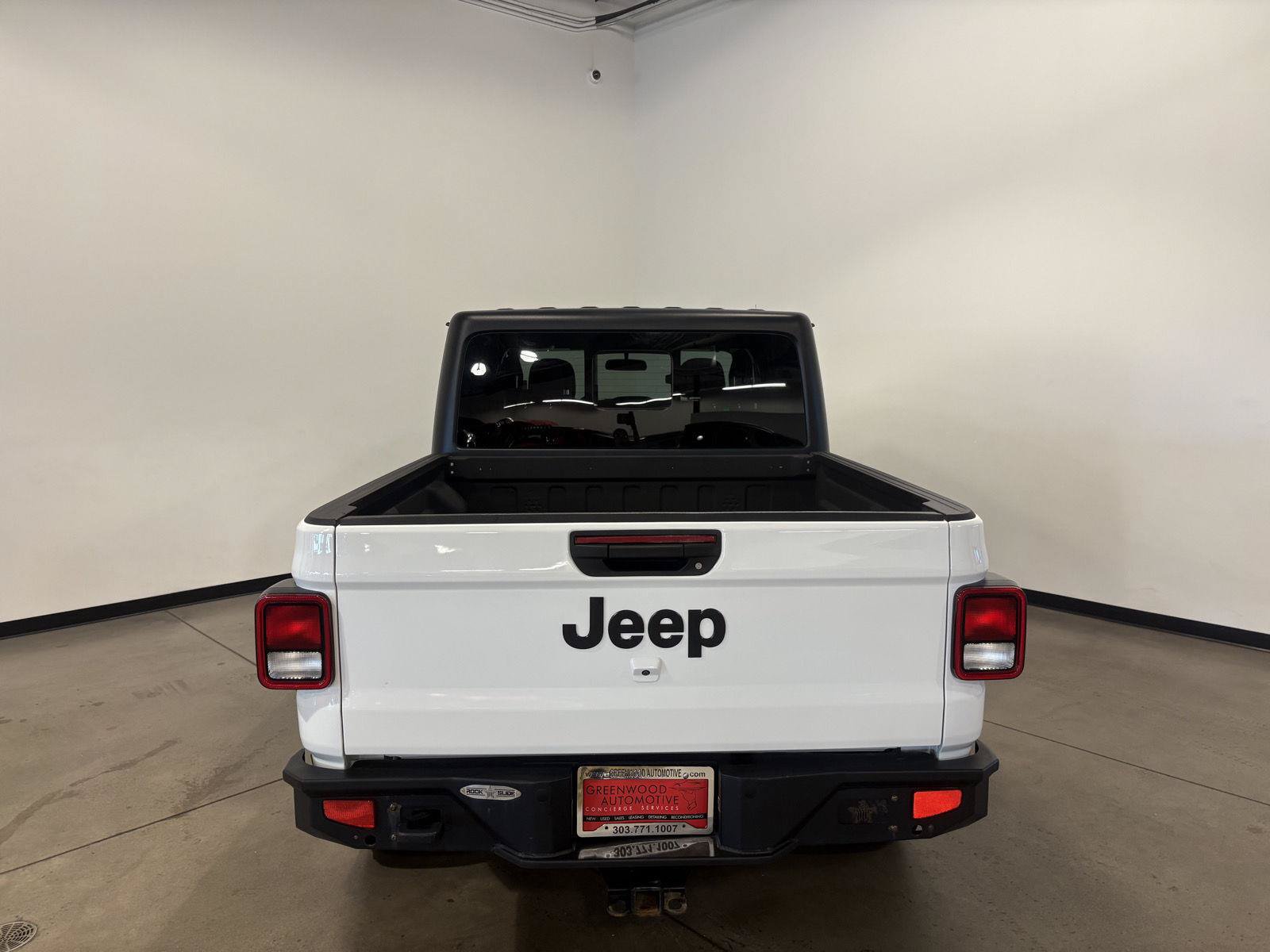 Used 2021 Jeep Gladiator Sport AWD/4WD image 4
