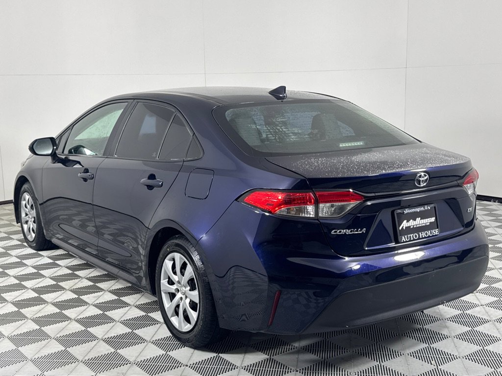 Used 2023 Toyota Corolla LE image 6