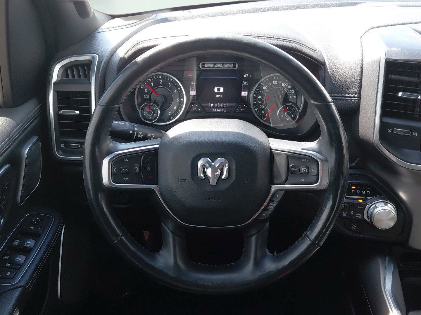 Used 2020 RAM 1500 Laramie AWD/4WD image 40