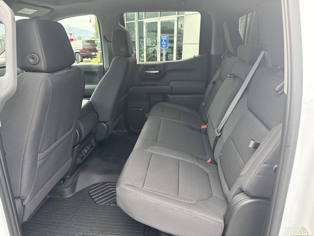 Used 2020 Chevrolet Silverado 1500 LT w/ All-Star Edition AWD/4WD image 17
