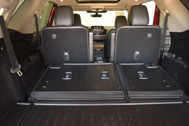 Used 2023 Nissan Pathfinder Platinum w/ Lighting Package (N93) image 13
