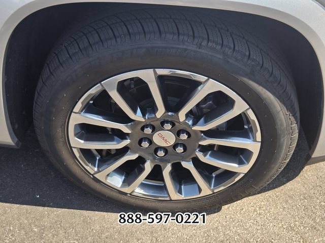 Used 2020 GMC Acadia Denali w/ Denali Ultimate Package AWD/4WD image 21