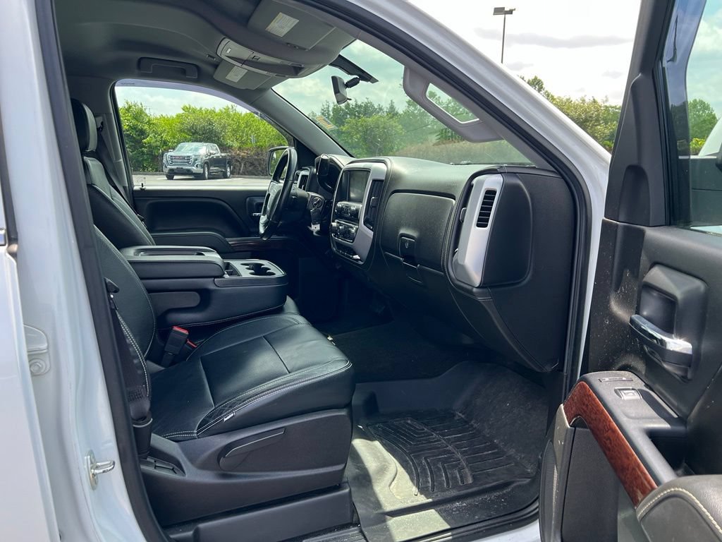Used 2016 GMC Sierra 1500 SLE w/ SLE Value Package AWD/4WD image 9