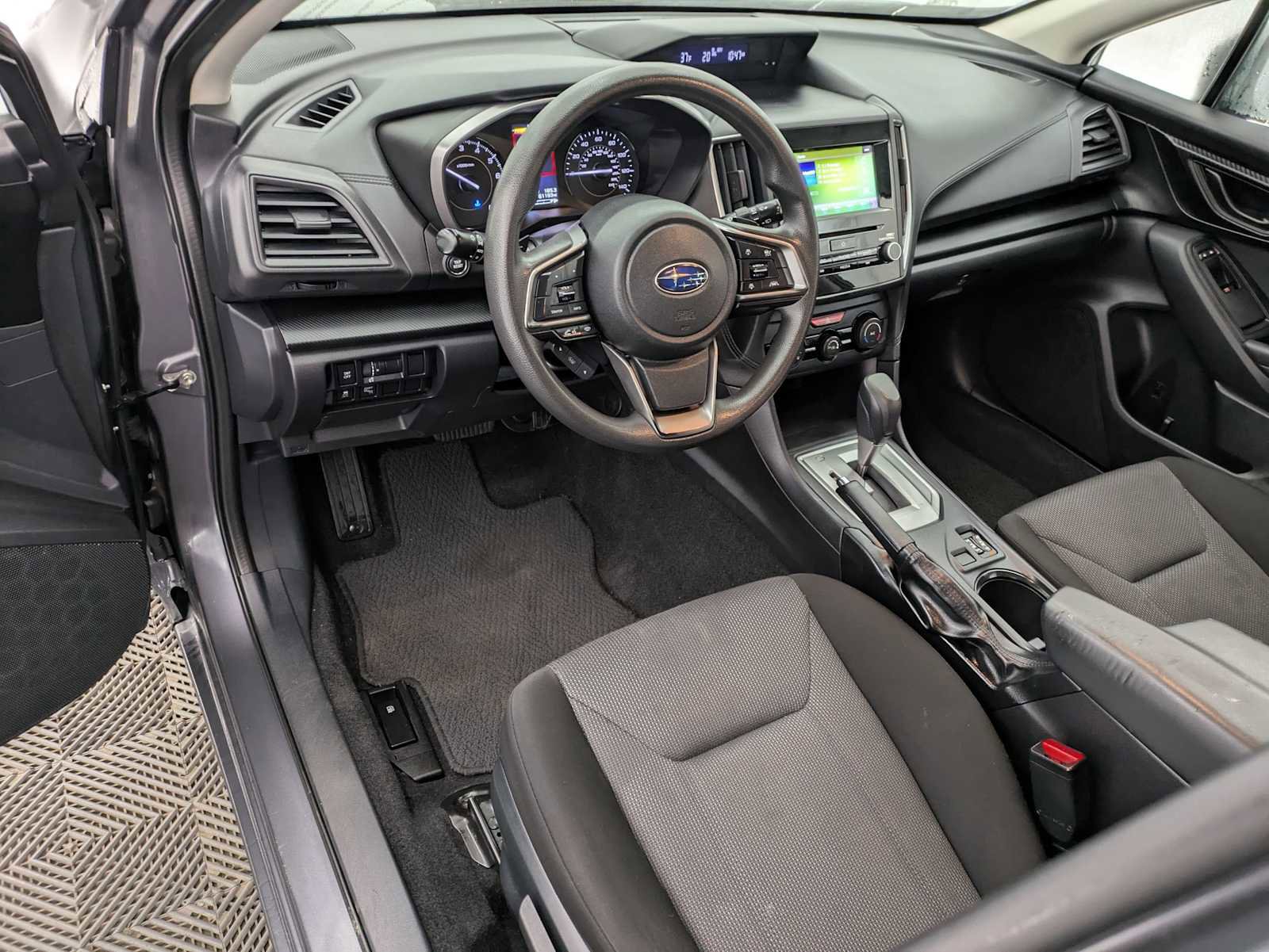 Used 2019 Subaru Impreza 2.0i Premium w/ Eyesight & BSD/Rcta & SRF image 2