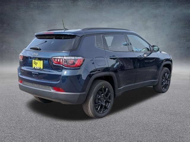 New 2026 Jeep Compass Latitude AWD/4WD image 4