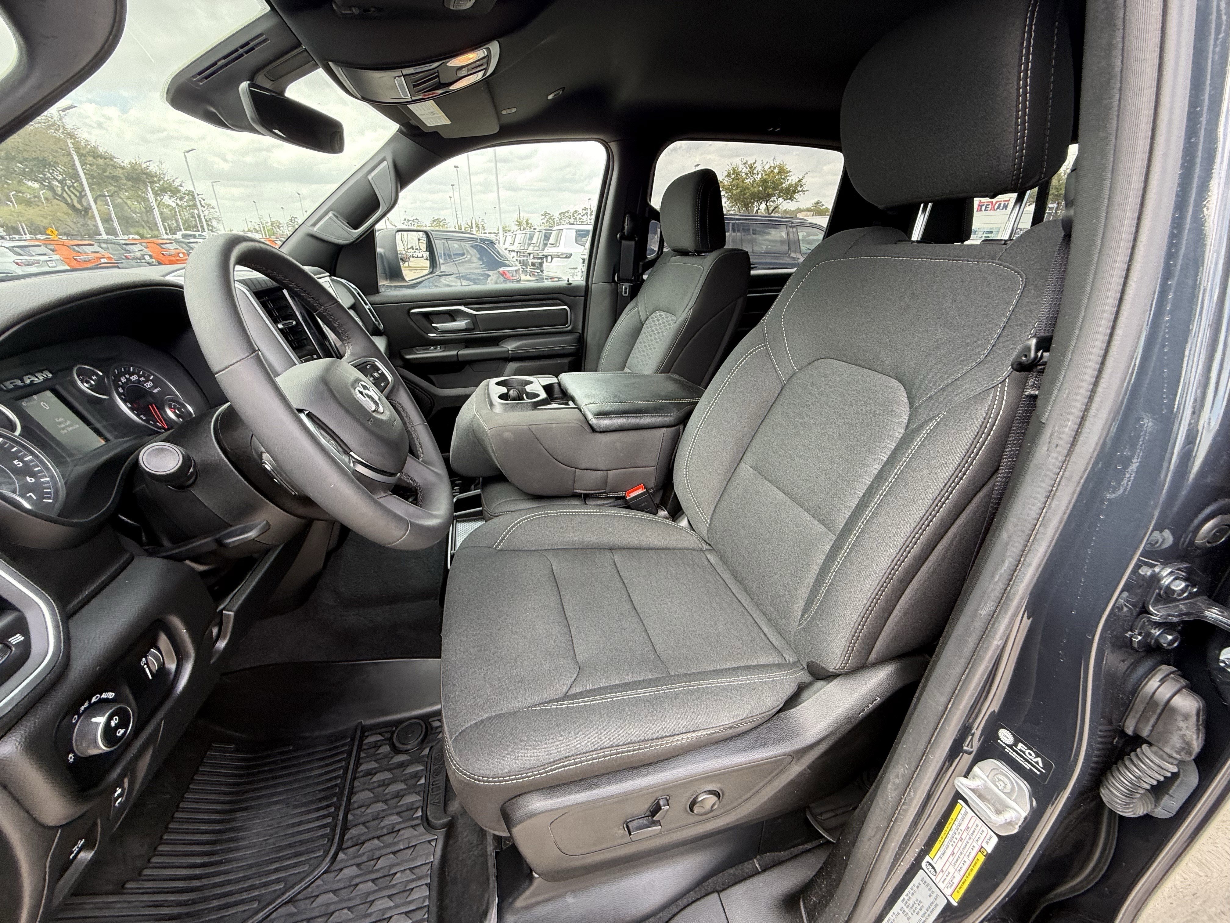 Used 2025 RAM 1500 Big Horn image 26