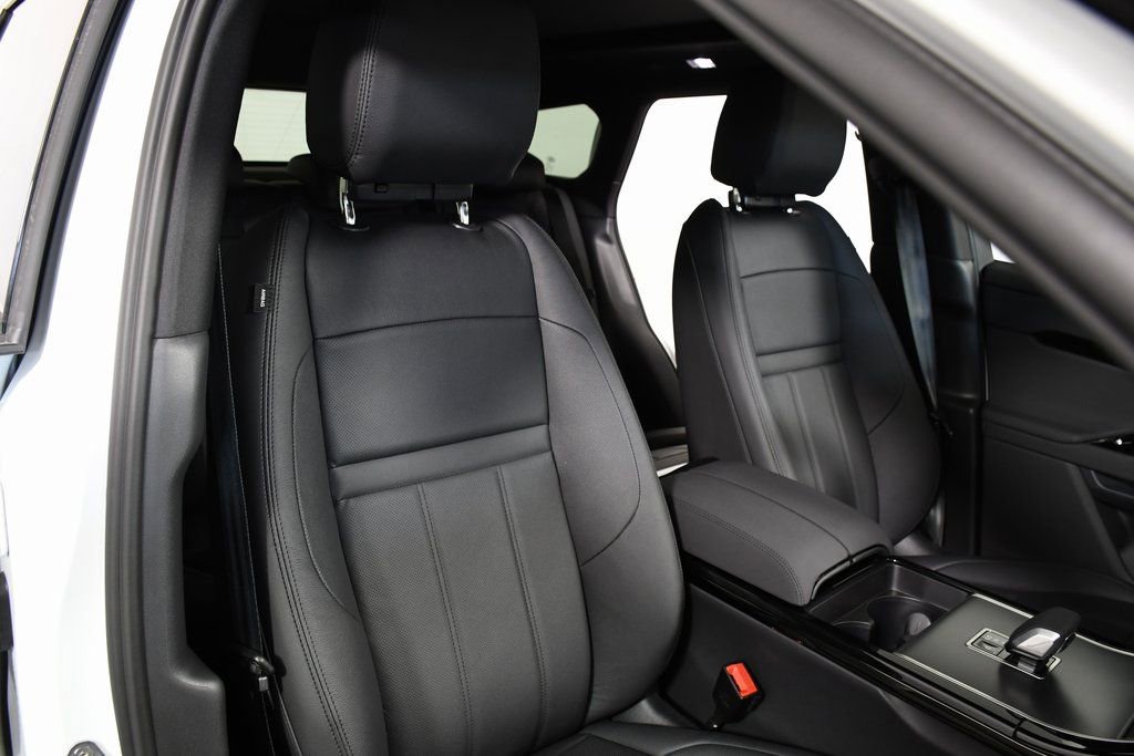 Used 2026 Land Rover Range Rover Evoque S image 20