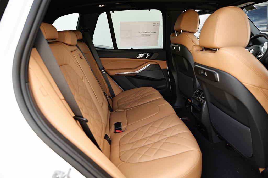 New 2026 BMW X5 xDrive40i w/ M Sport Package image 24