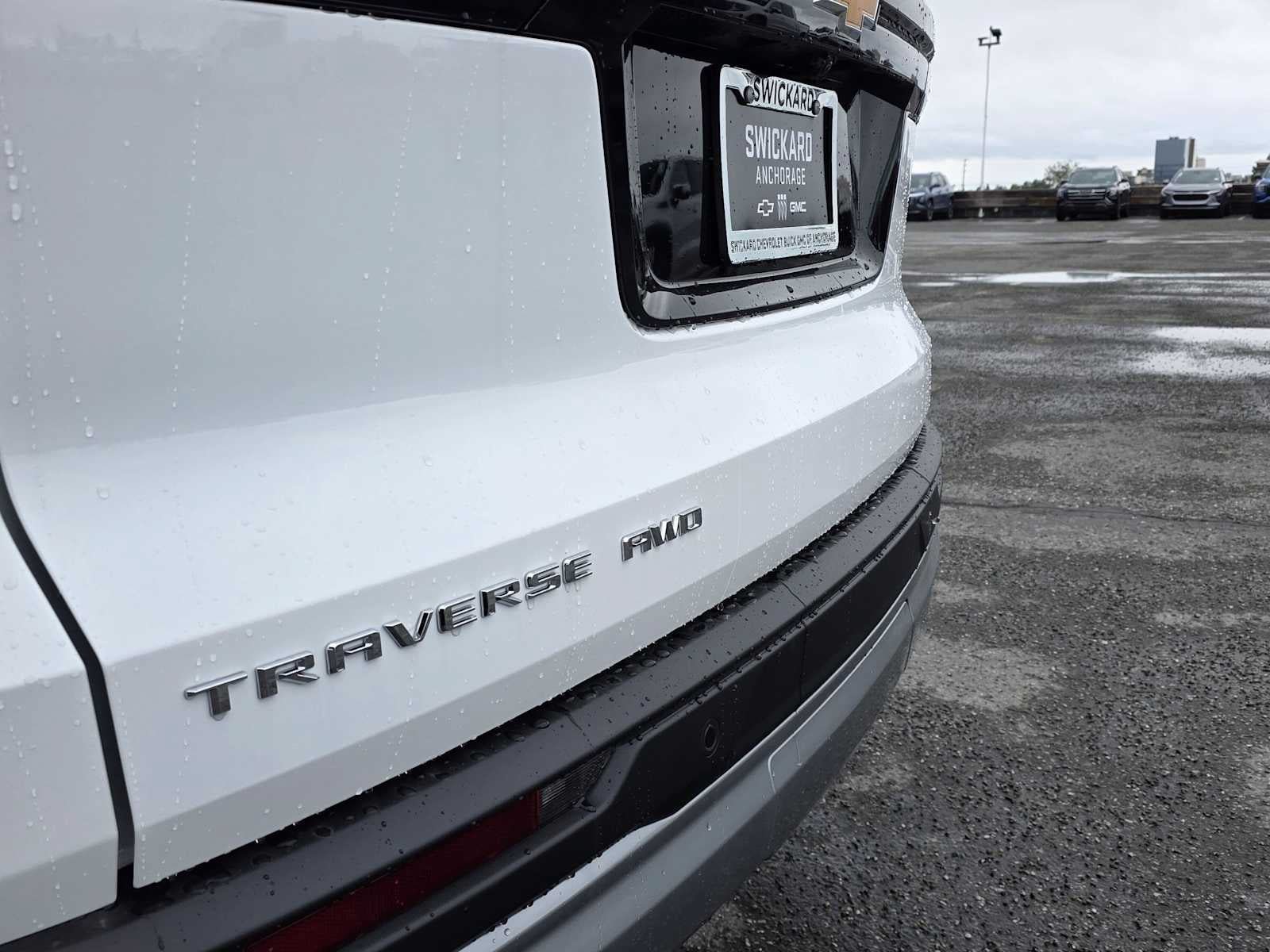 New 2027 Chevrolet Traverse LT AWD/4WD image 14