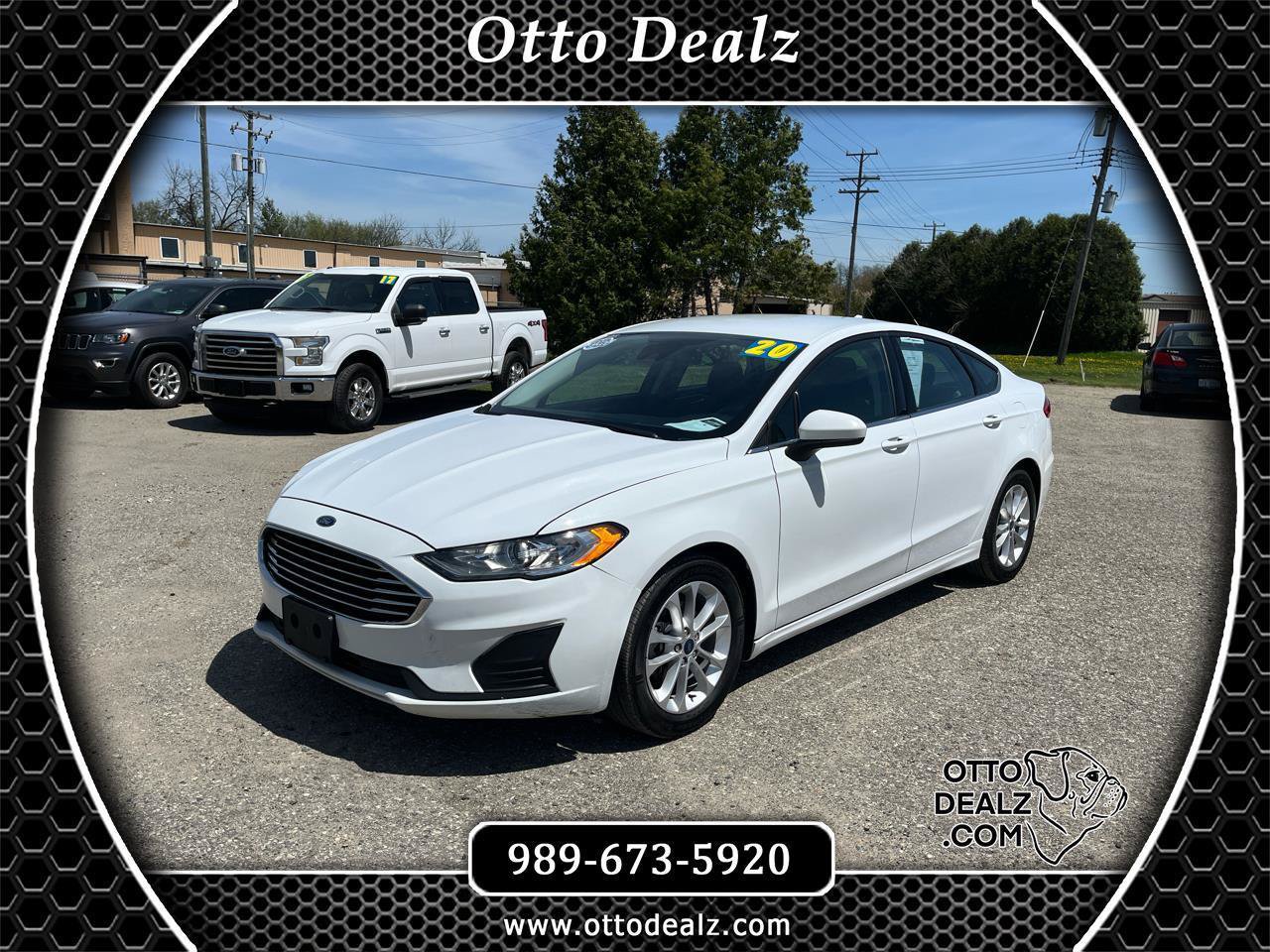 Used 2020 Ford Fusion SE FWD image 1
