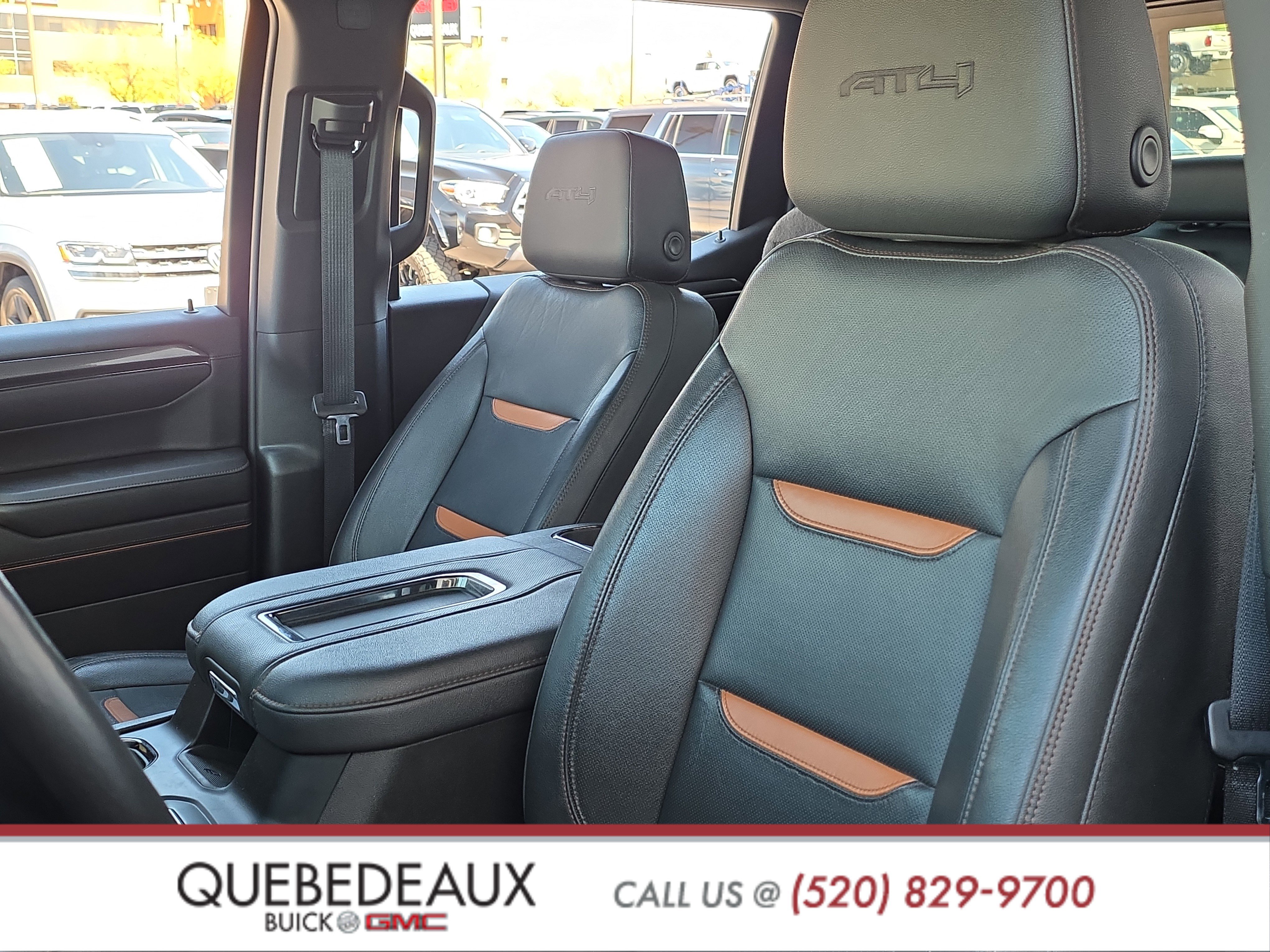 Used 2022 GMC Sierra 1500 AT4 w/ AT4 Premium Package AWD/4WD image 17