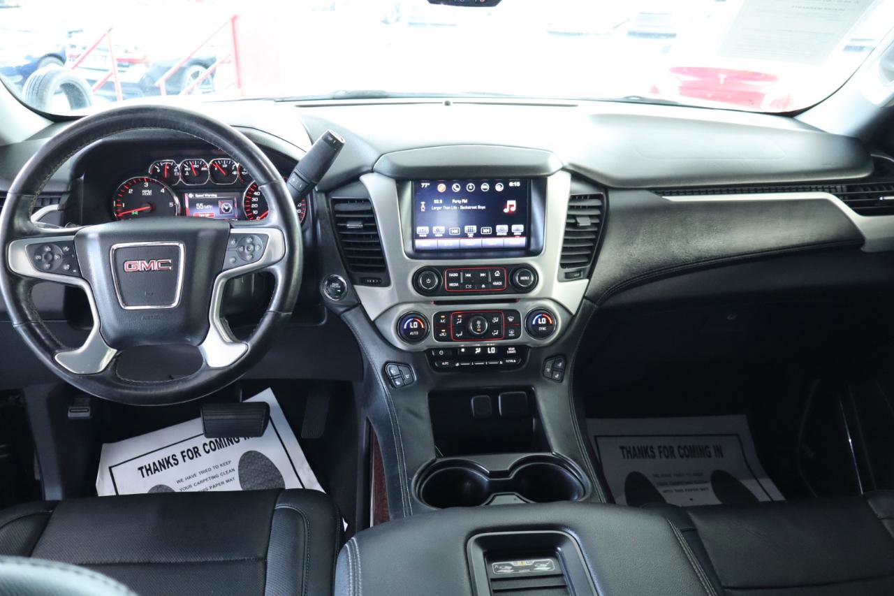 Used 2016 GMC Yukon XL SLT w/ Open Road Package RWD image 16
