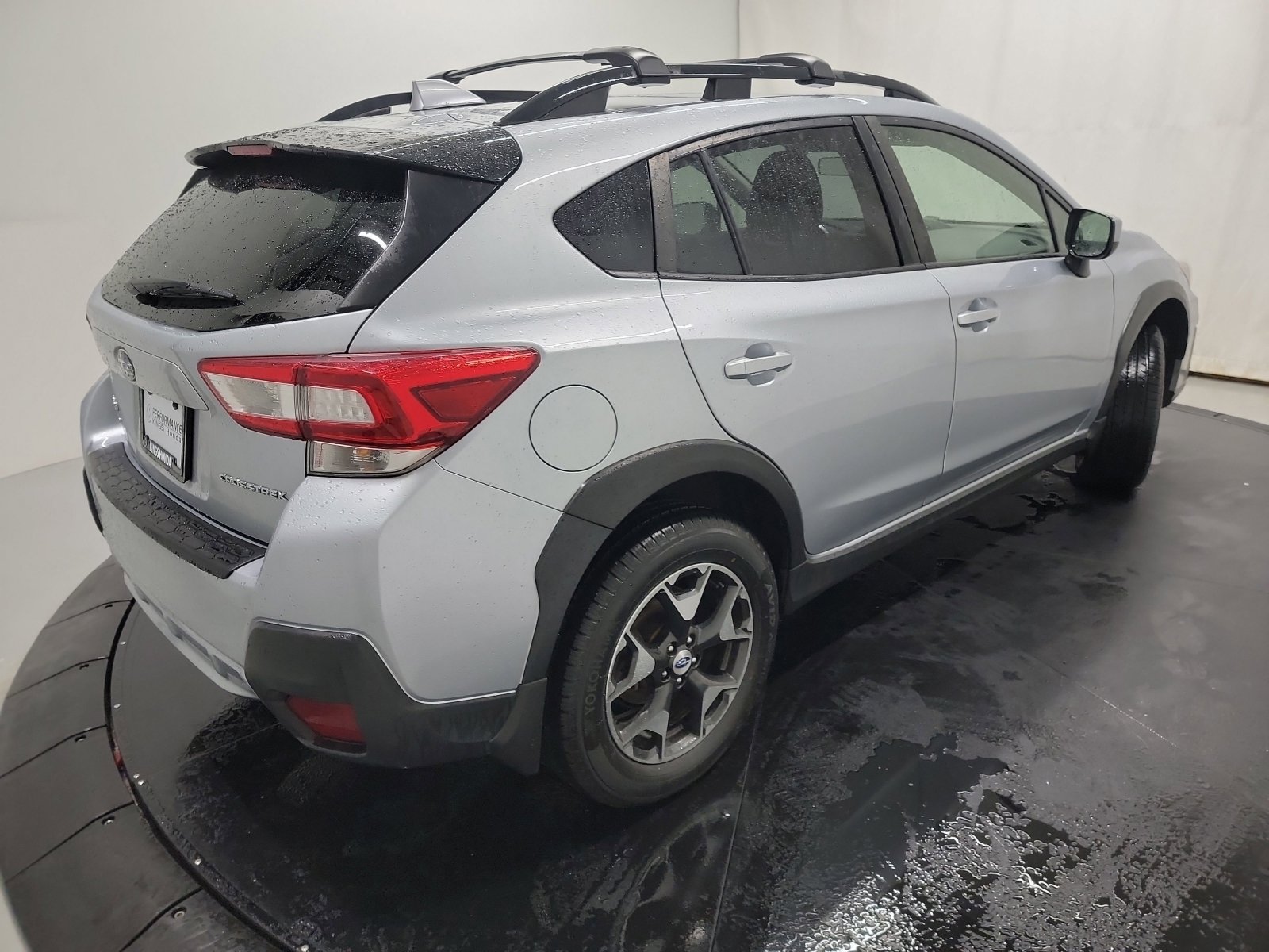 Used 2018 Subaru Crosstrek 2.0i Premium w/ Eyesight System image 9