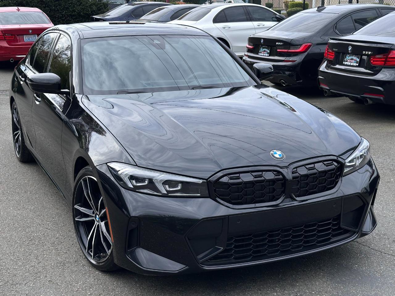Used 2023 BMW 330i Sedan w/ M Sport Package image 22