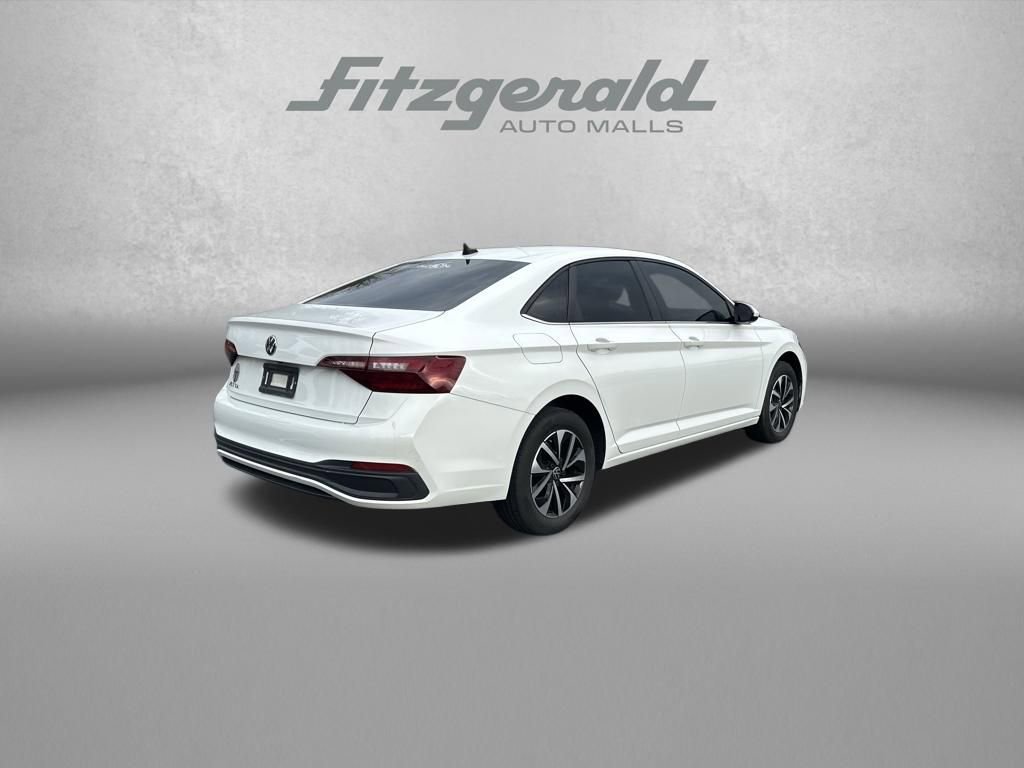 Used 2022 Volkswagen Jetta S image 7