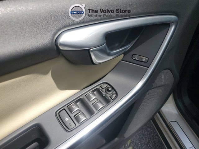 Used 2018 Volvo S60 T5 Inscription FWD image 14
