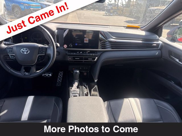 Used 2025 Toyota Camry SE FWD image 10