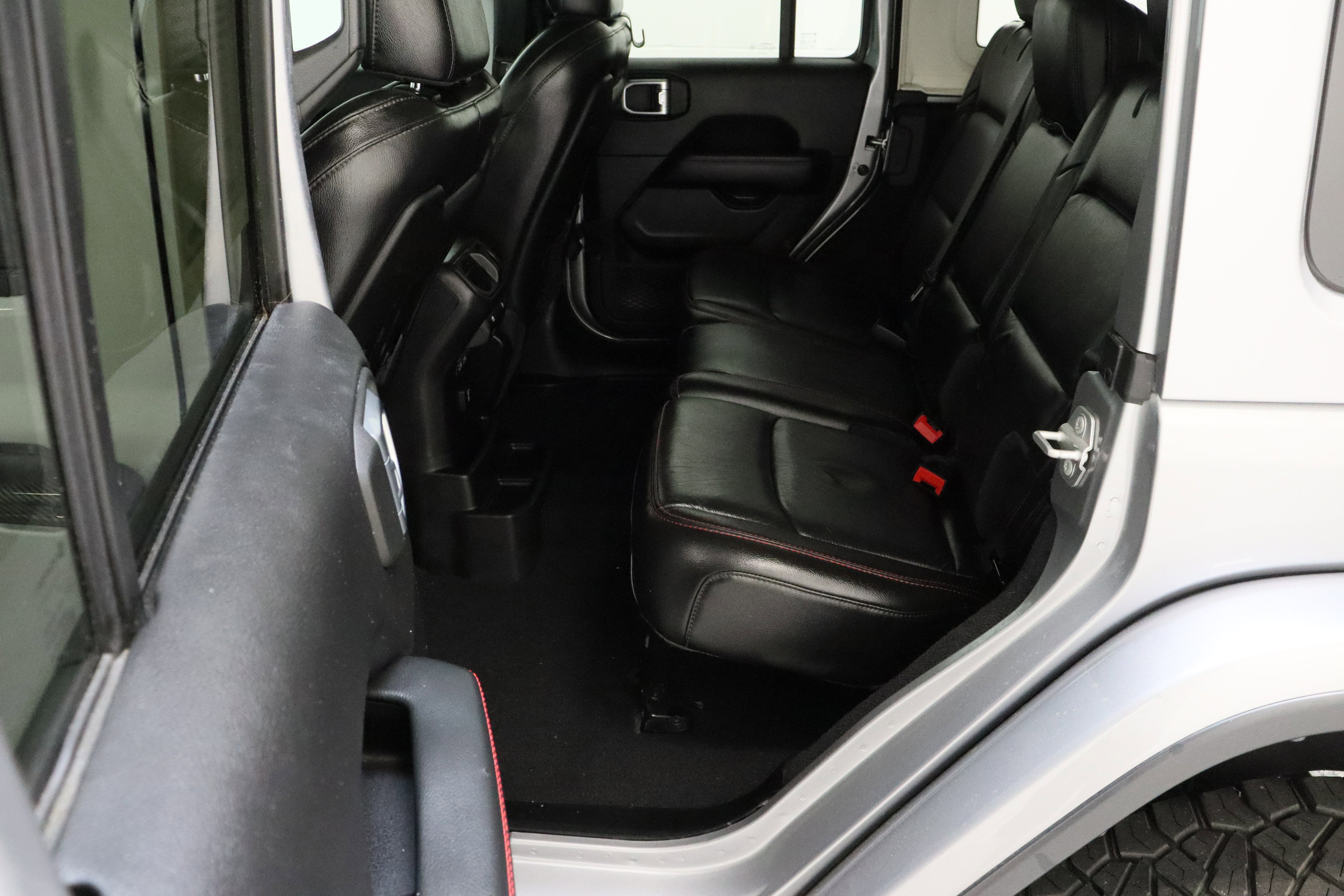 Used 2021 Jeep Wrangler Unlimited Rubicon image 29