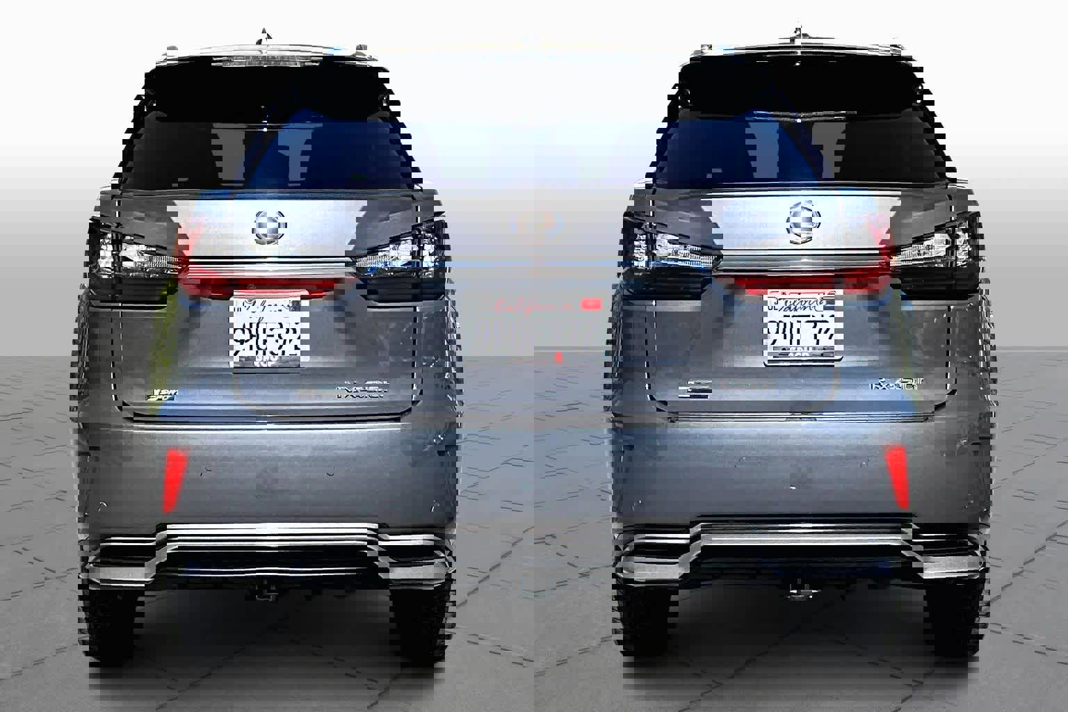 Used 2016 Lexus RX 450h F Sport w/ Cold Weather Package image 4