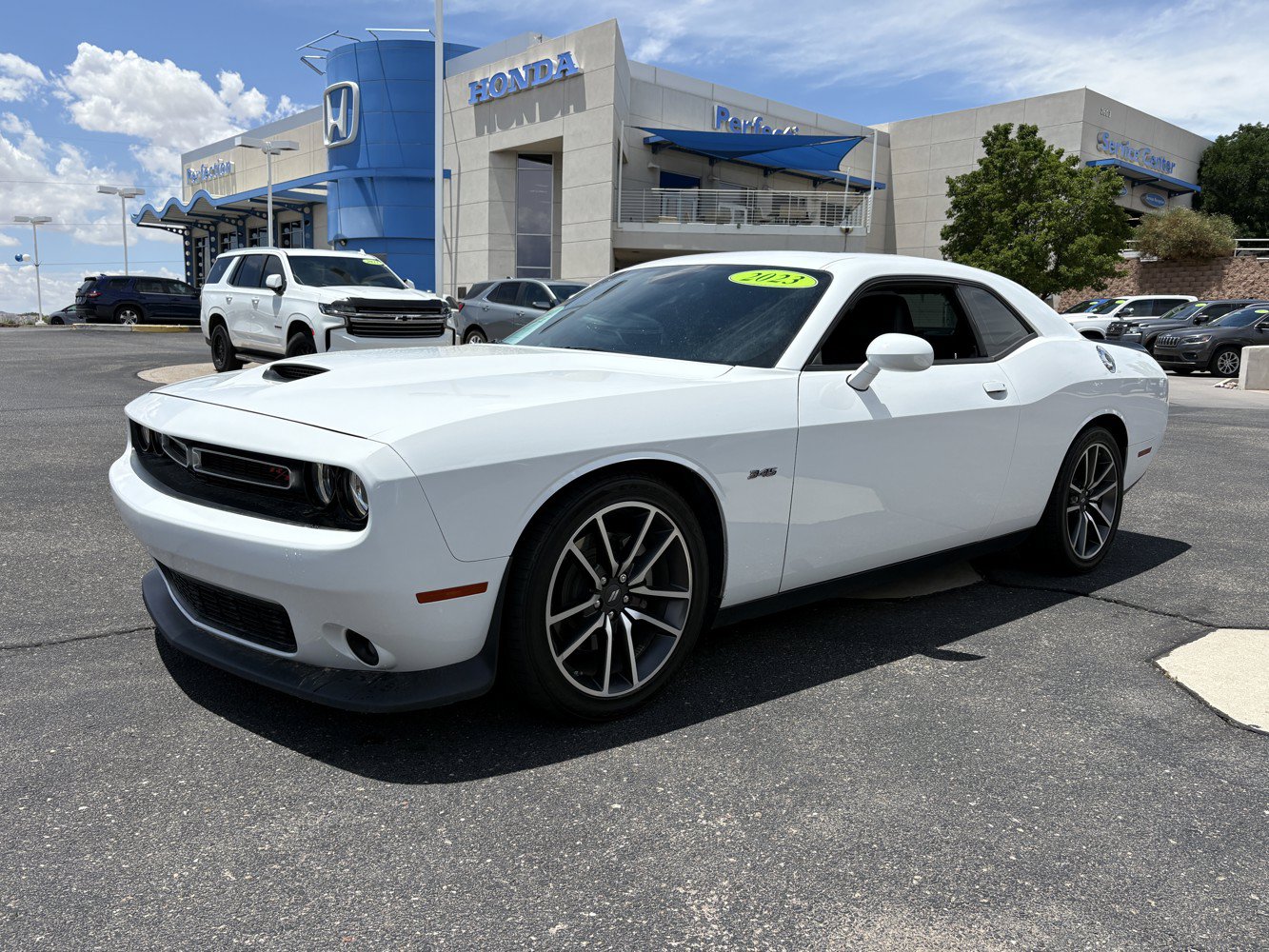 Used 2023 Dodge Challenger R/T w/ Plus Package RWD image 9