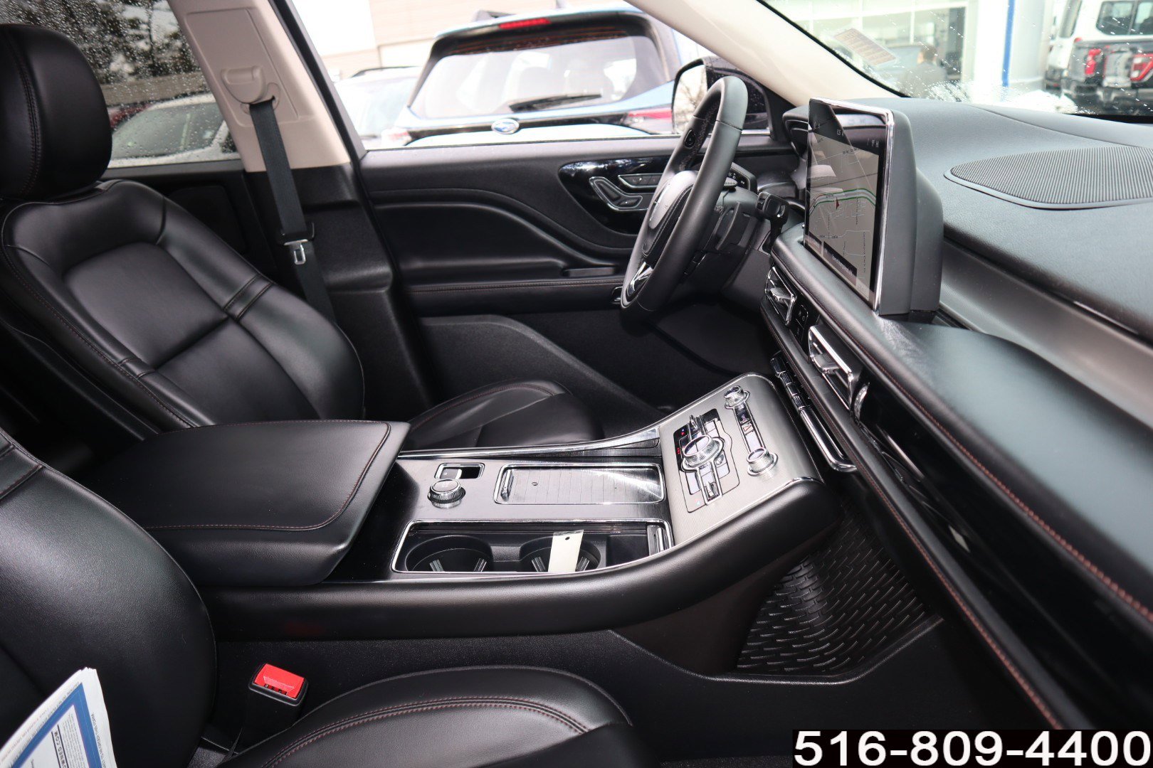 Used 2022 Lincoln Aviator AWD w/ Premium Package image 24