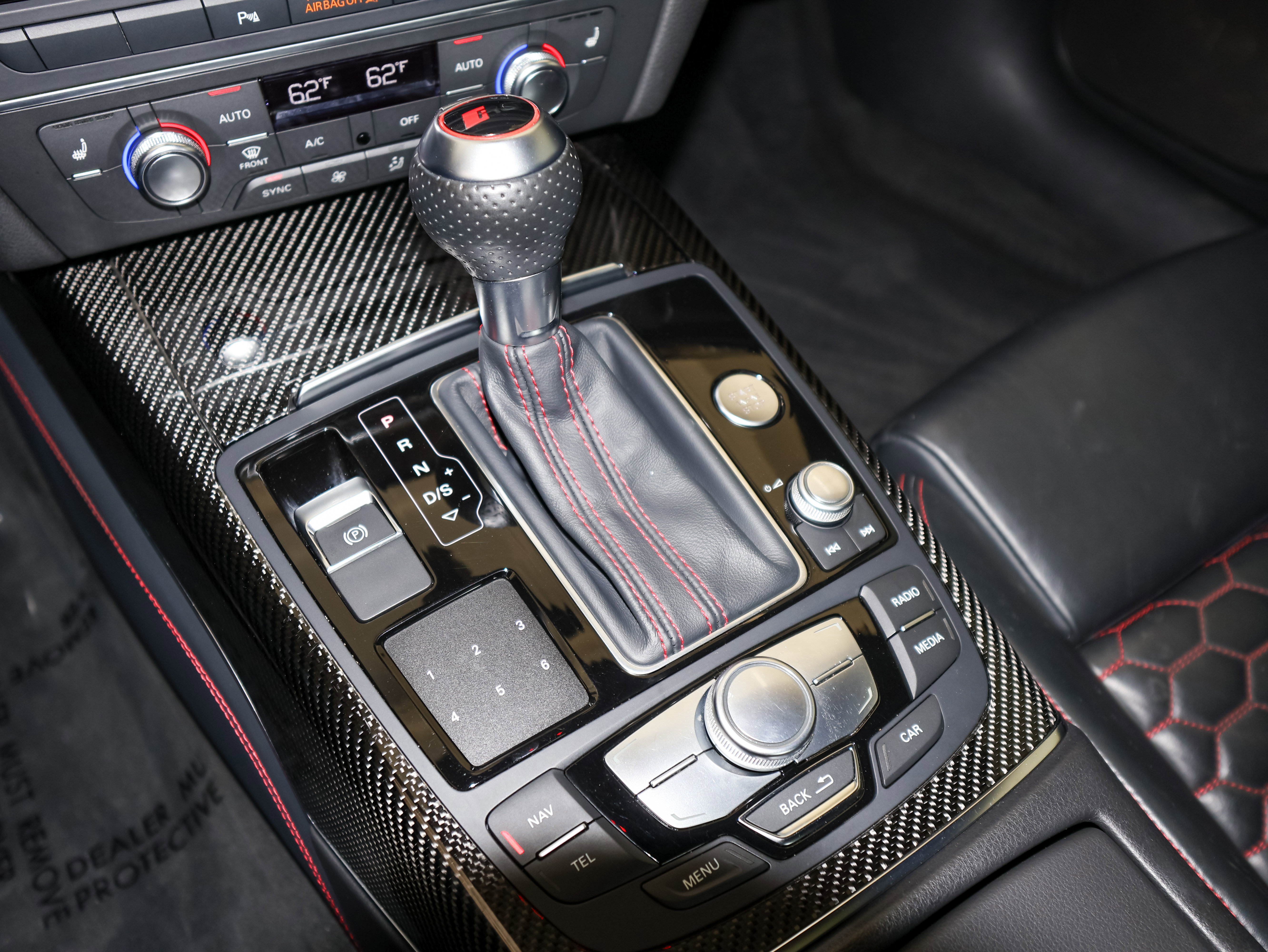 Used 2015 Audi RS 7 Prestige w/ Dynamic Package image 32