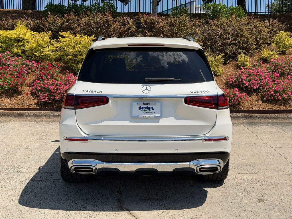 Used 2023 Mercedes-Benz Maybach GLS 600 4MATIC image 4
