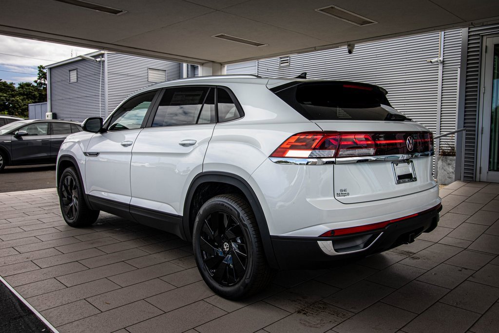 New 2026 Volkswagen Atlas Cross Sport SE image 13
