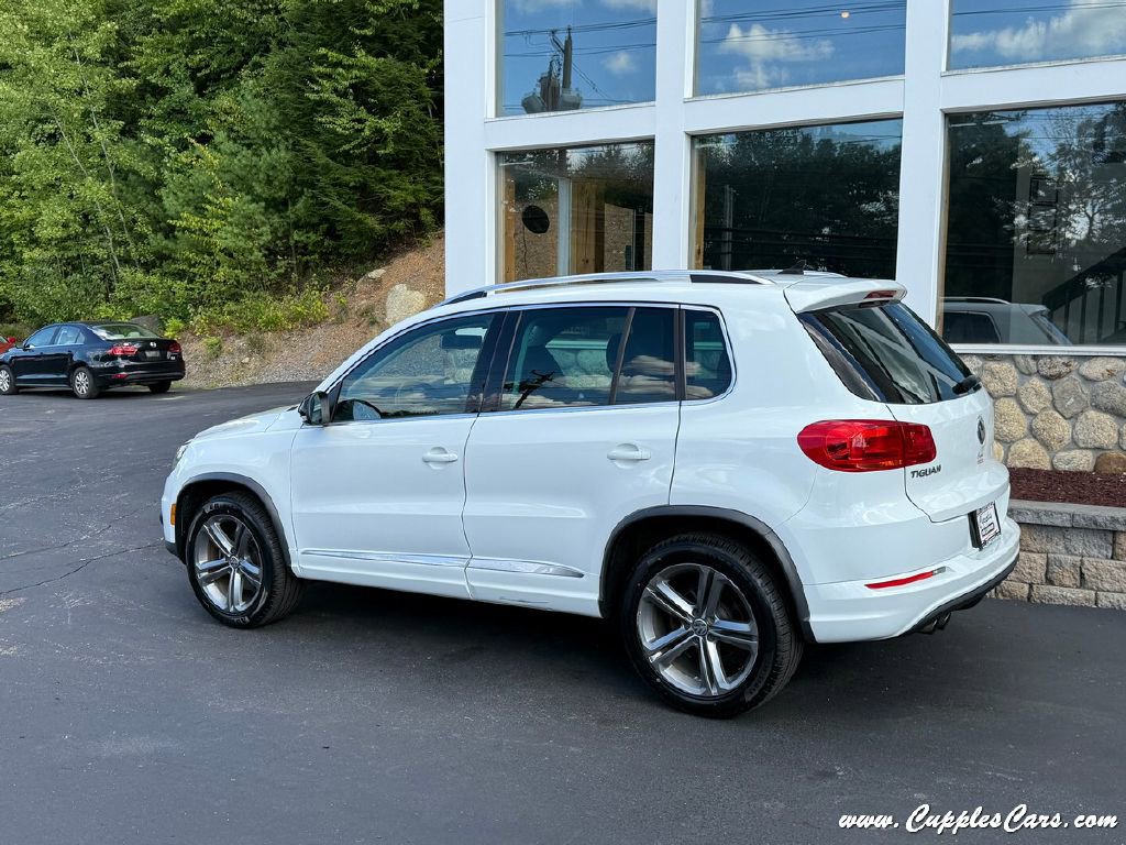 Used 2017 Volkswagen Tiguan Sport image 2