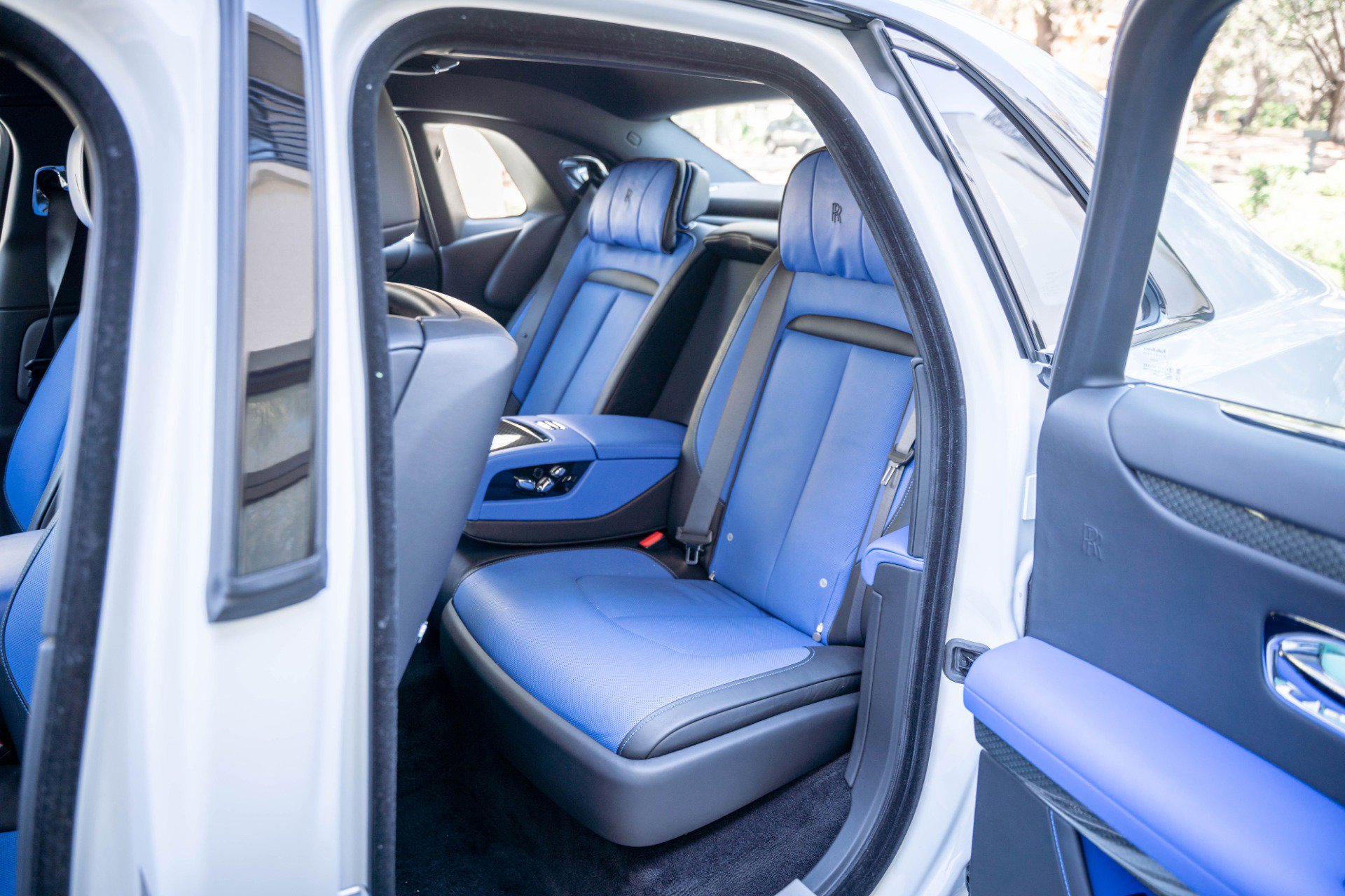 Used 2022 Rolls-Royce Ghost Black Badge image 59