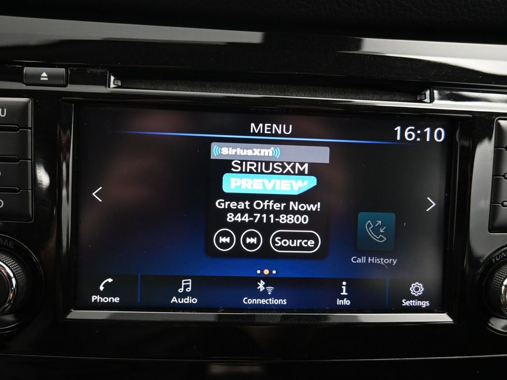 Used 2022 Nissan Rogue Sport S image 12