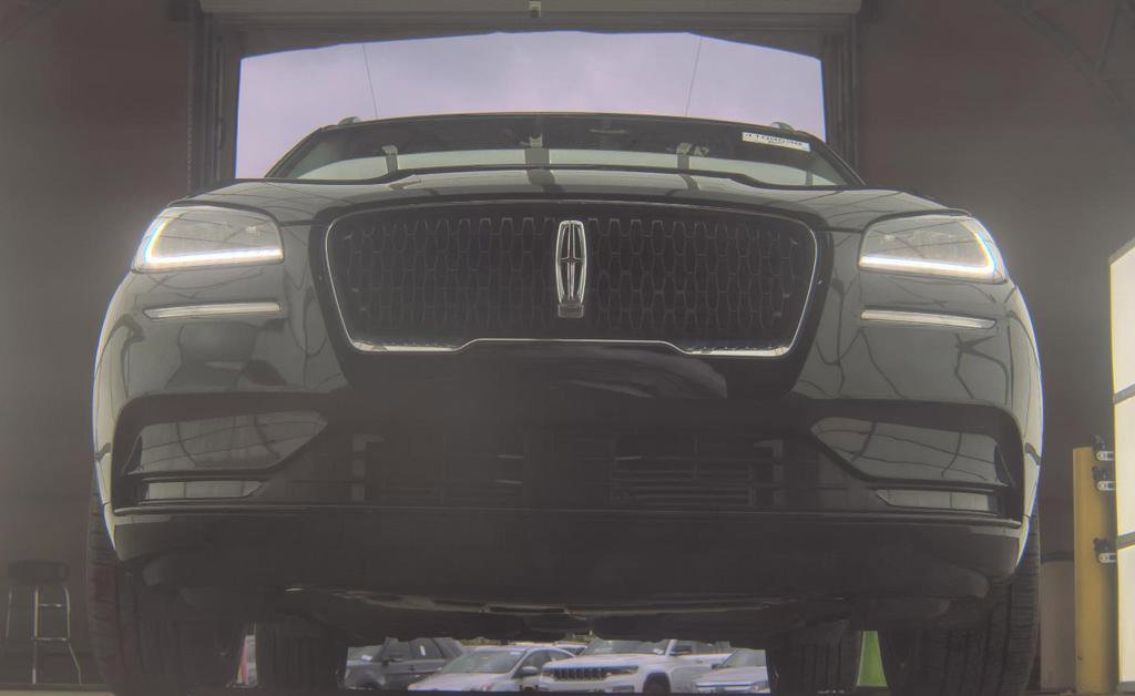 Used 2021 Lincoln Corsair Reserve AWD/4WD image 3