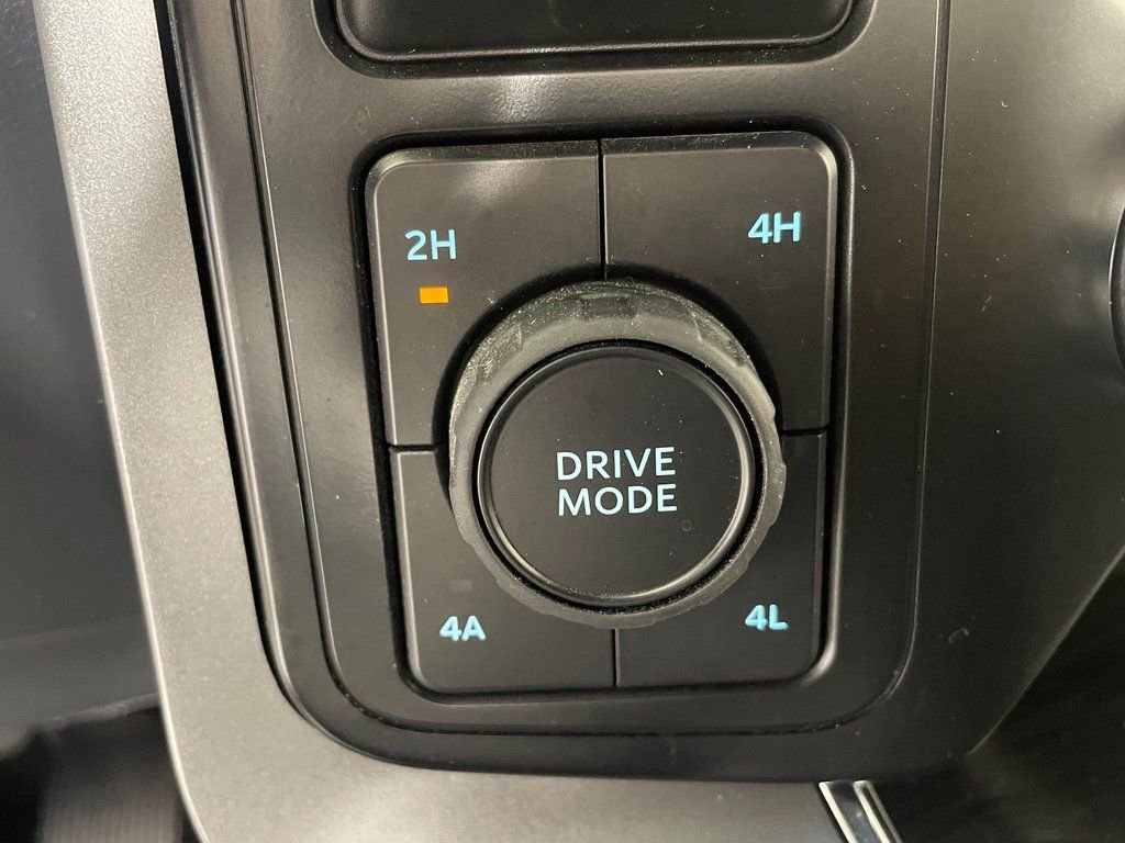 Used 2024 Ford F150 Lariat AWD/4WD image 14