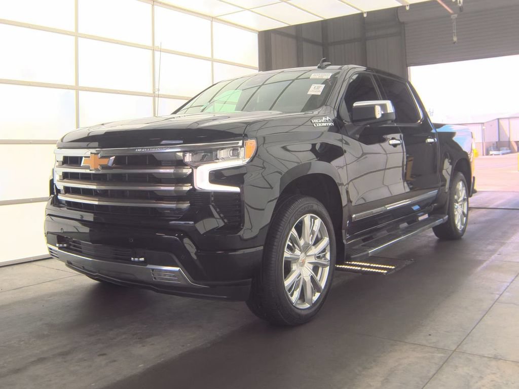 Used 2022 Chevrolet Silverado 1500 High Country AWD/4WD video 1