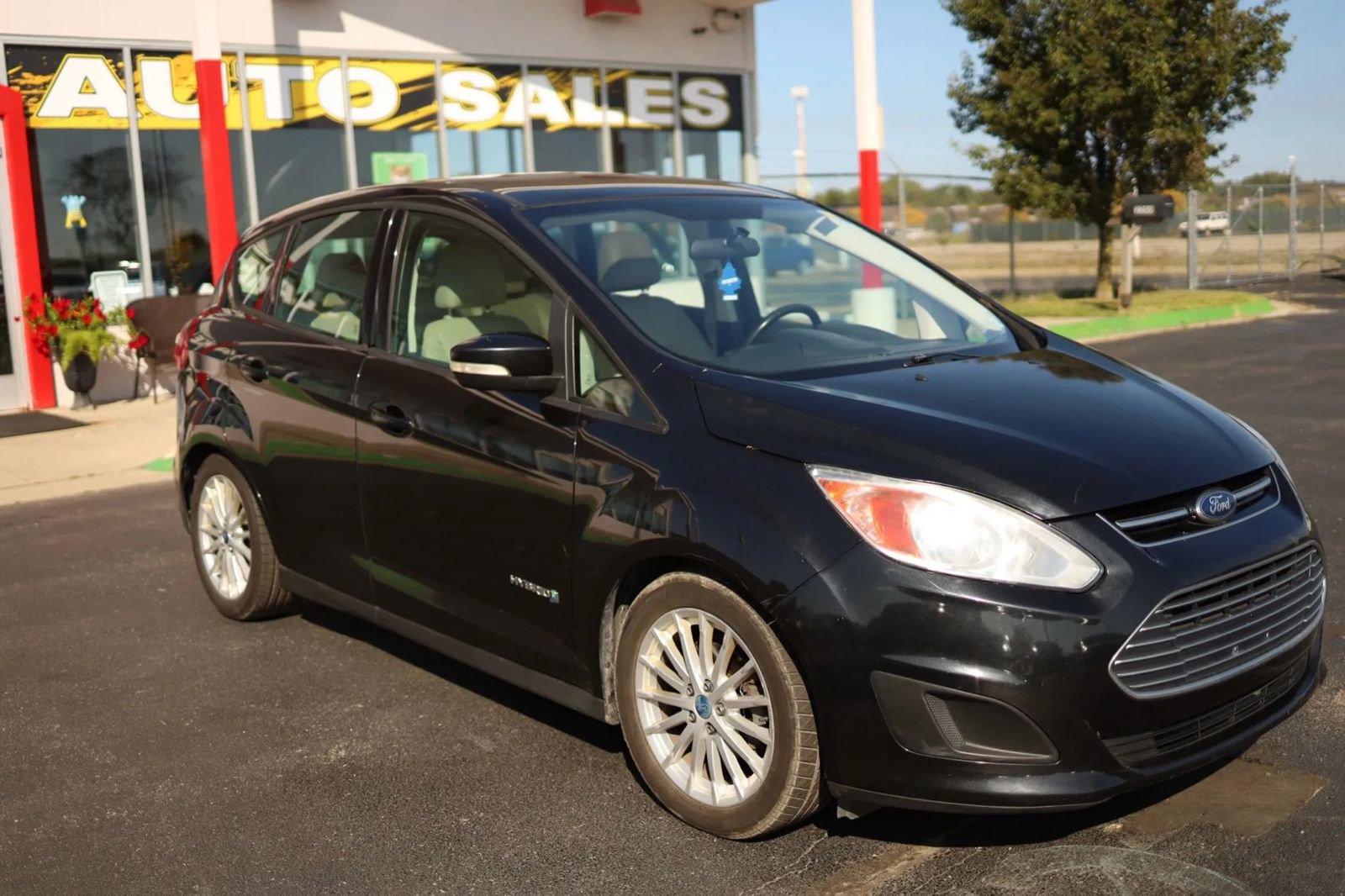 Used 2013 Ford C-MAX SE w/ Winter Pkg image 3