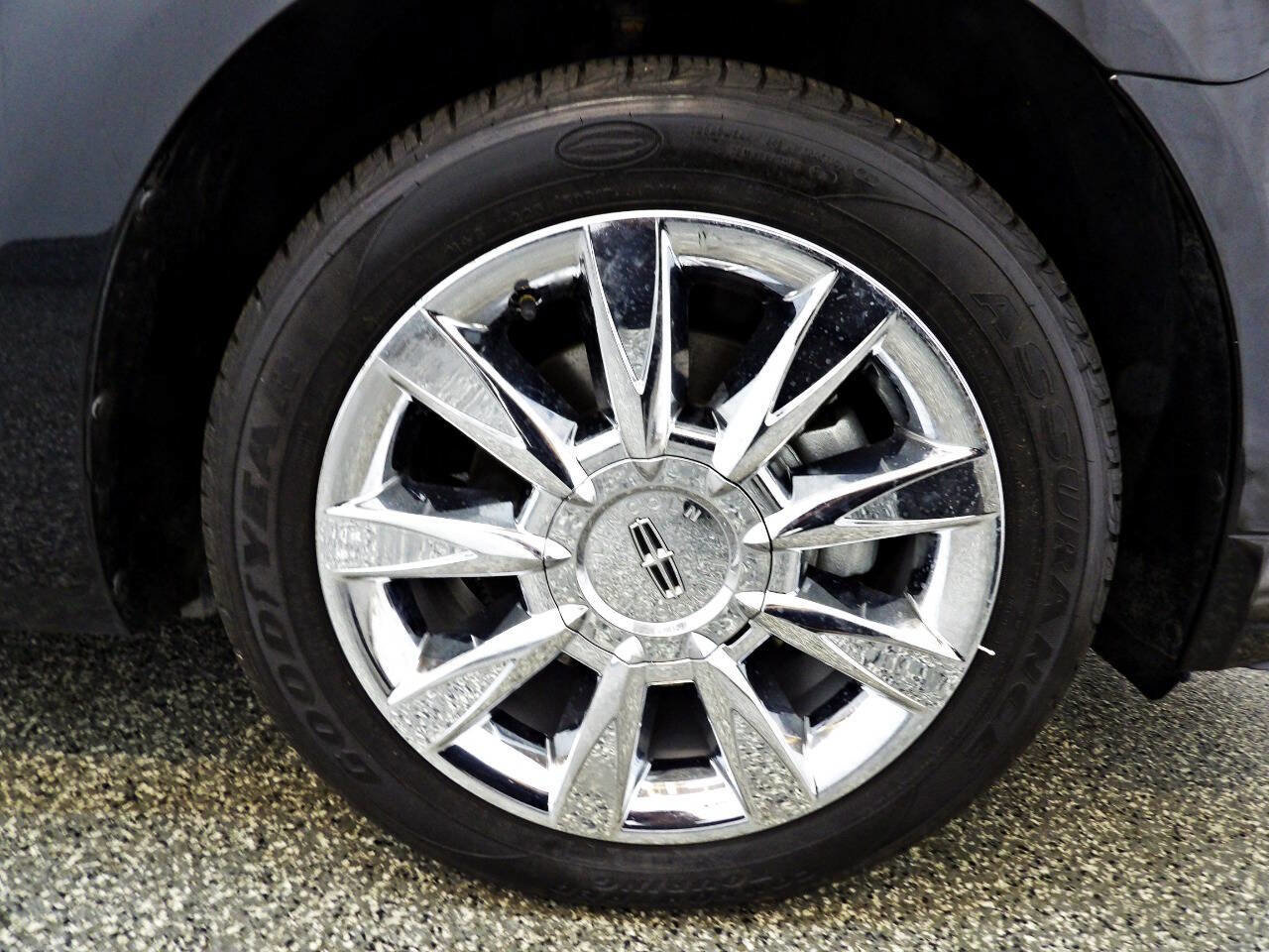 Used 2010 Lincoln MKZ AWD image 23