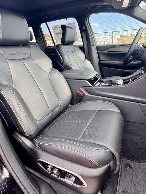 New 2025 Jeep Grand Cherokee Overland w/ Adv Protech Group III image 14