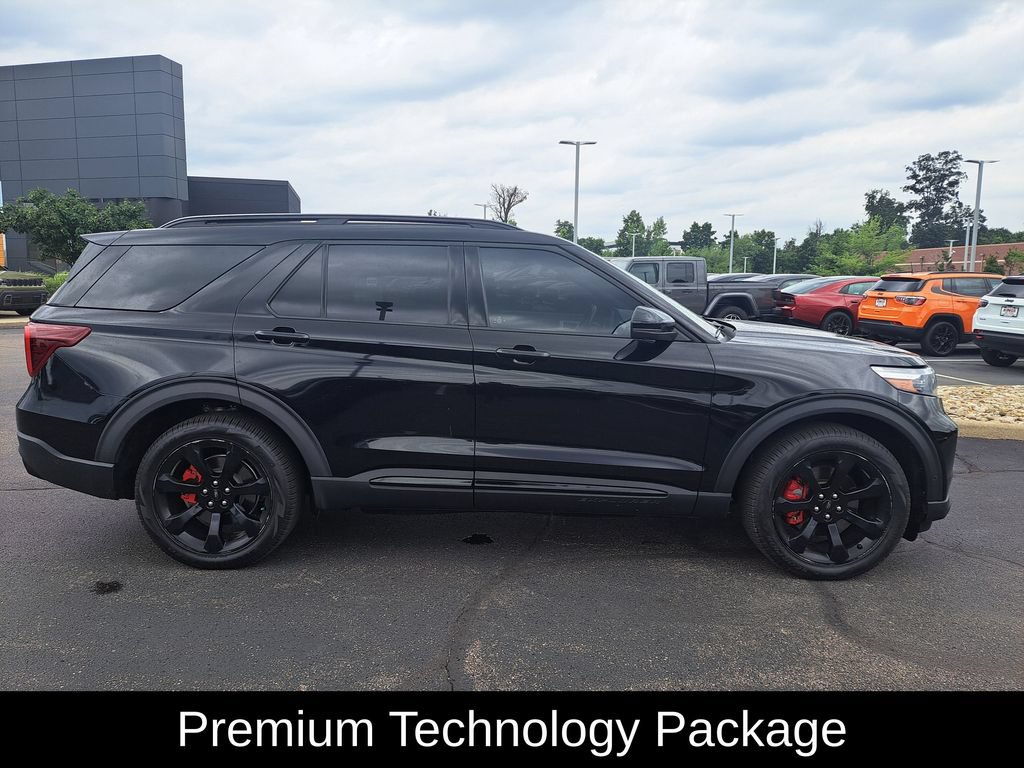 Used 2020 Ford Explorer ST w/ ST Street Pack AWD/4WD image 2