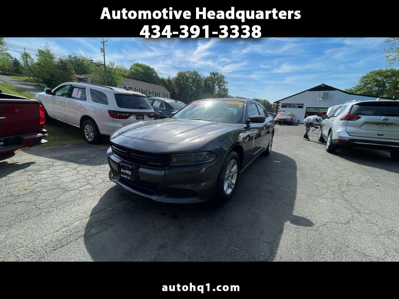Used 2022 Dodge Charger SXT image 1