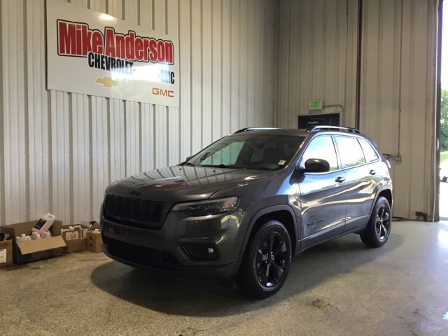 Used 2019 Jeep Cherokee Latitude Plus