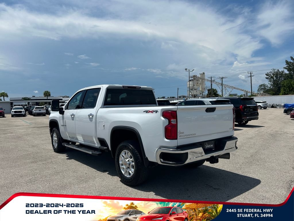 Used 2023 Chevrolet Silverado 2500 LTZ AWD/4WD image 5