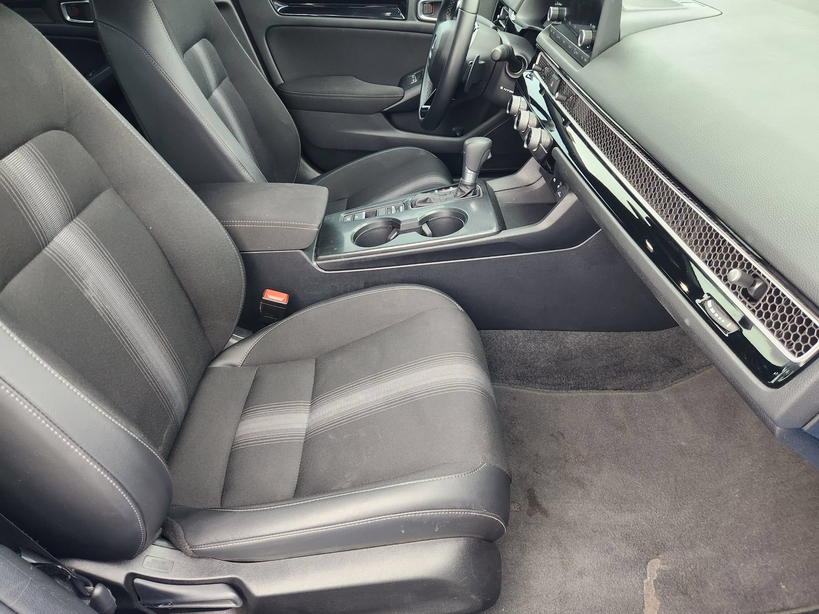 Used 2025 Honda Civic Sport image 18